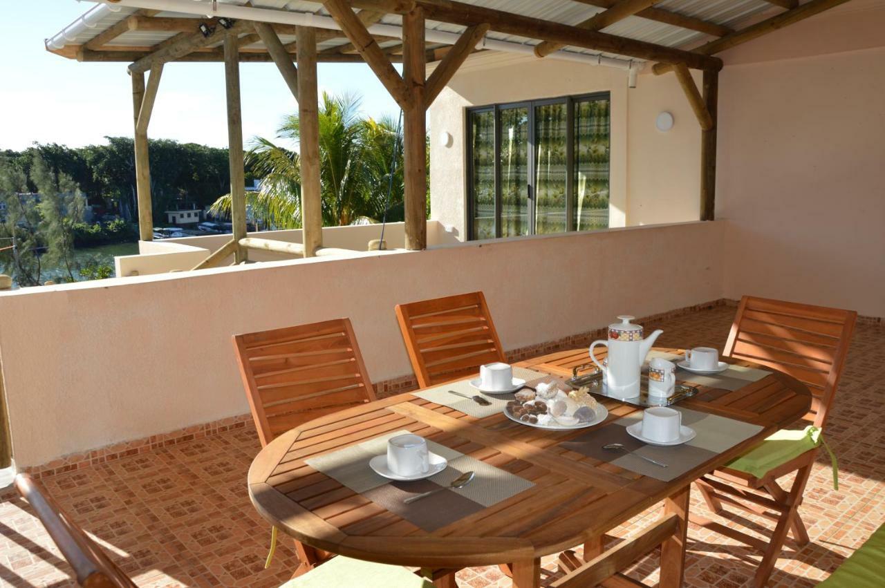 Riverside Holiday Home Grand River South East Екстер'єр фото