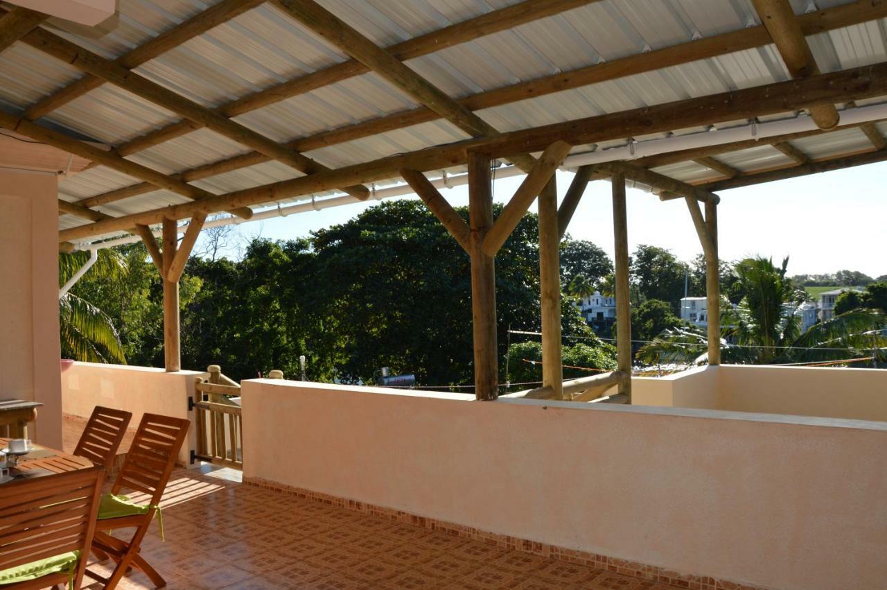 Riverside Holiday Home Grand River South East Екстер'єр фото